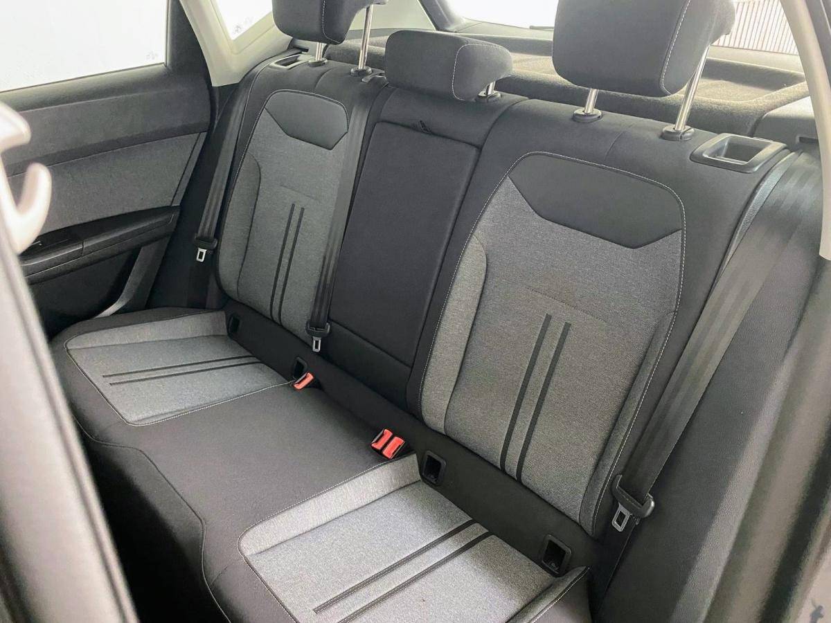 seat-ateca-2023-gasolina-999cc