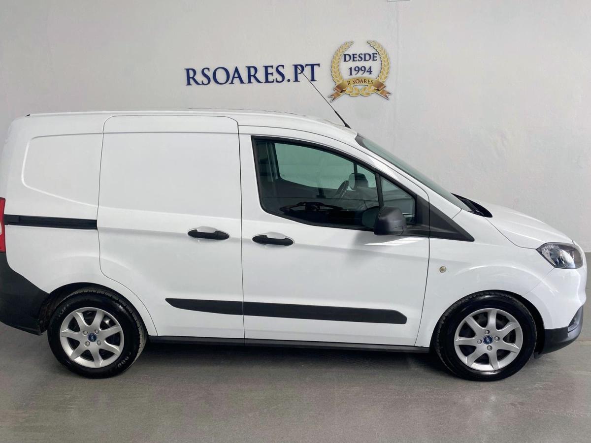 ford-transit-courier-2020-diesel-1499cc
