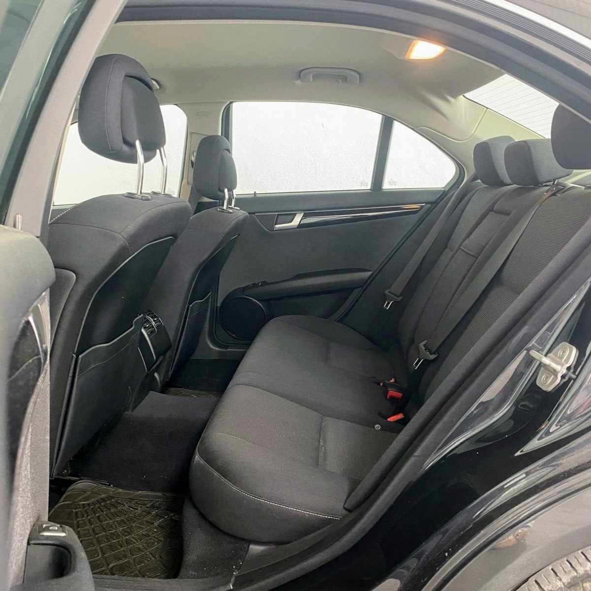 mercedes-benz-classe-c-2012-diesel-2143cc