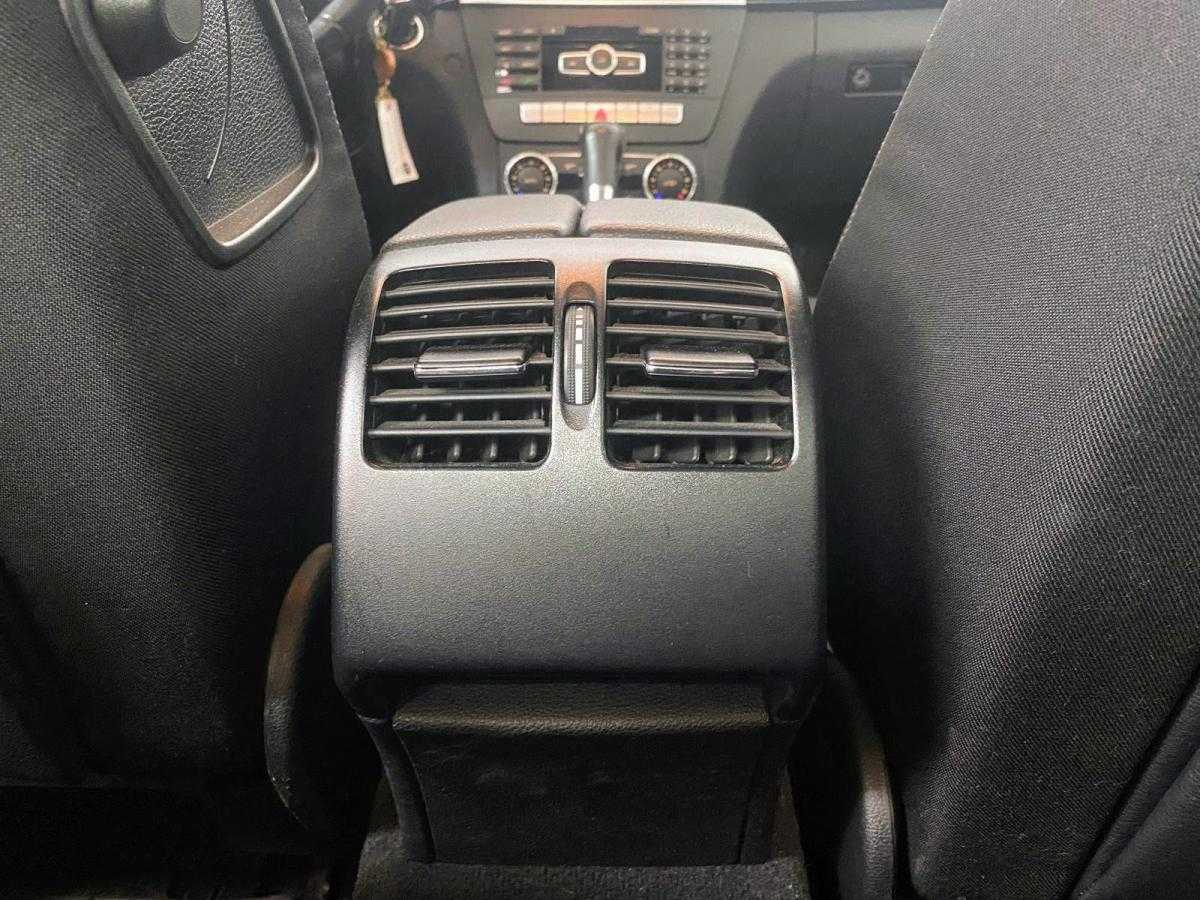 mercedes-benz-classe-c-2012-diesel-2143cc