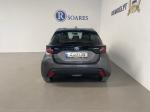 toyota-yaris-2022-hibrido-a-gasolina-1490cc