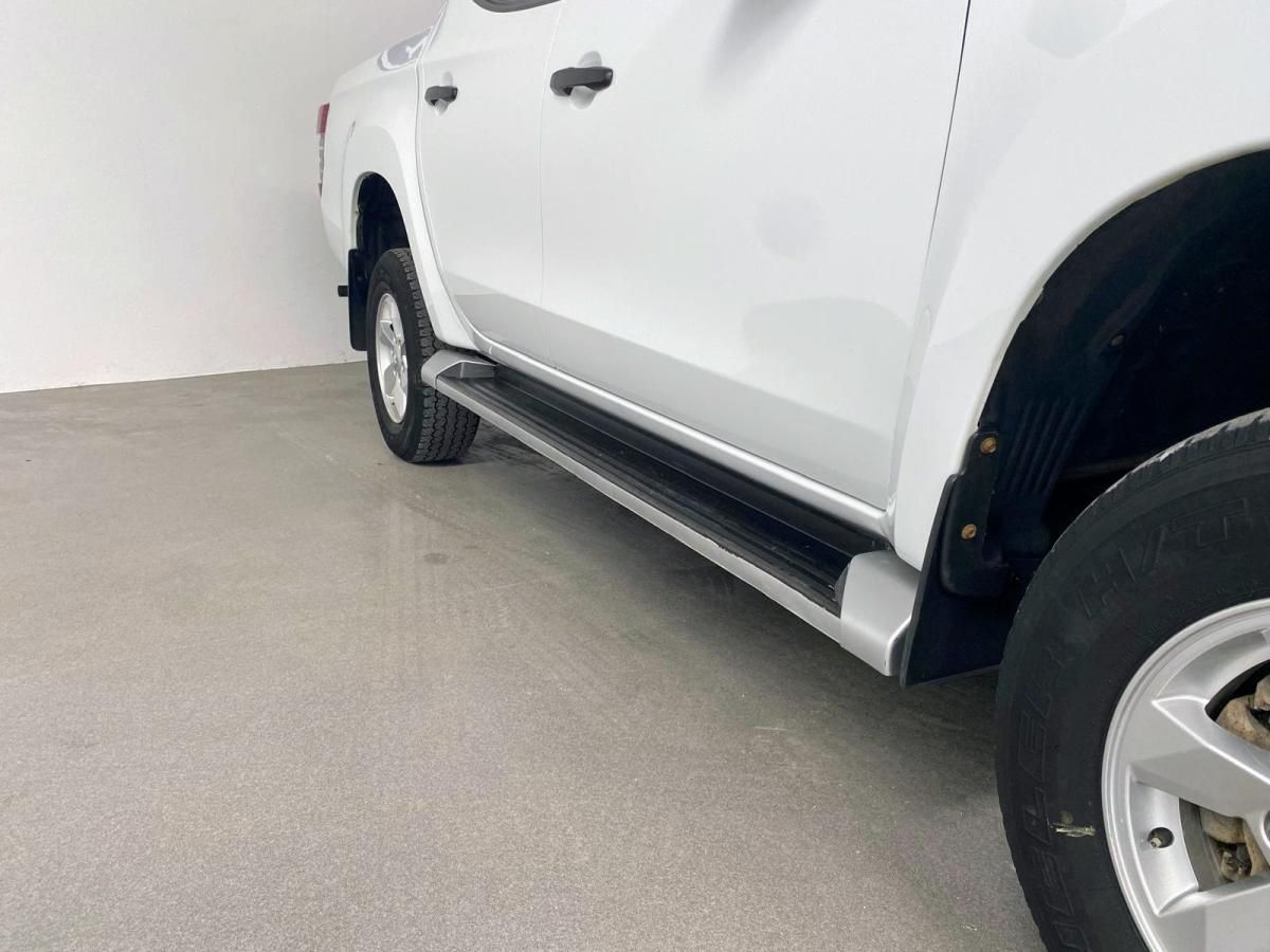 mitsubishi-l200-2021-diesel-2268cc