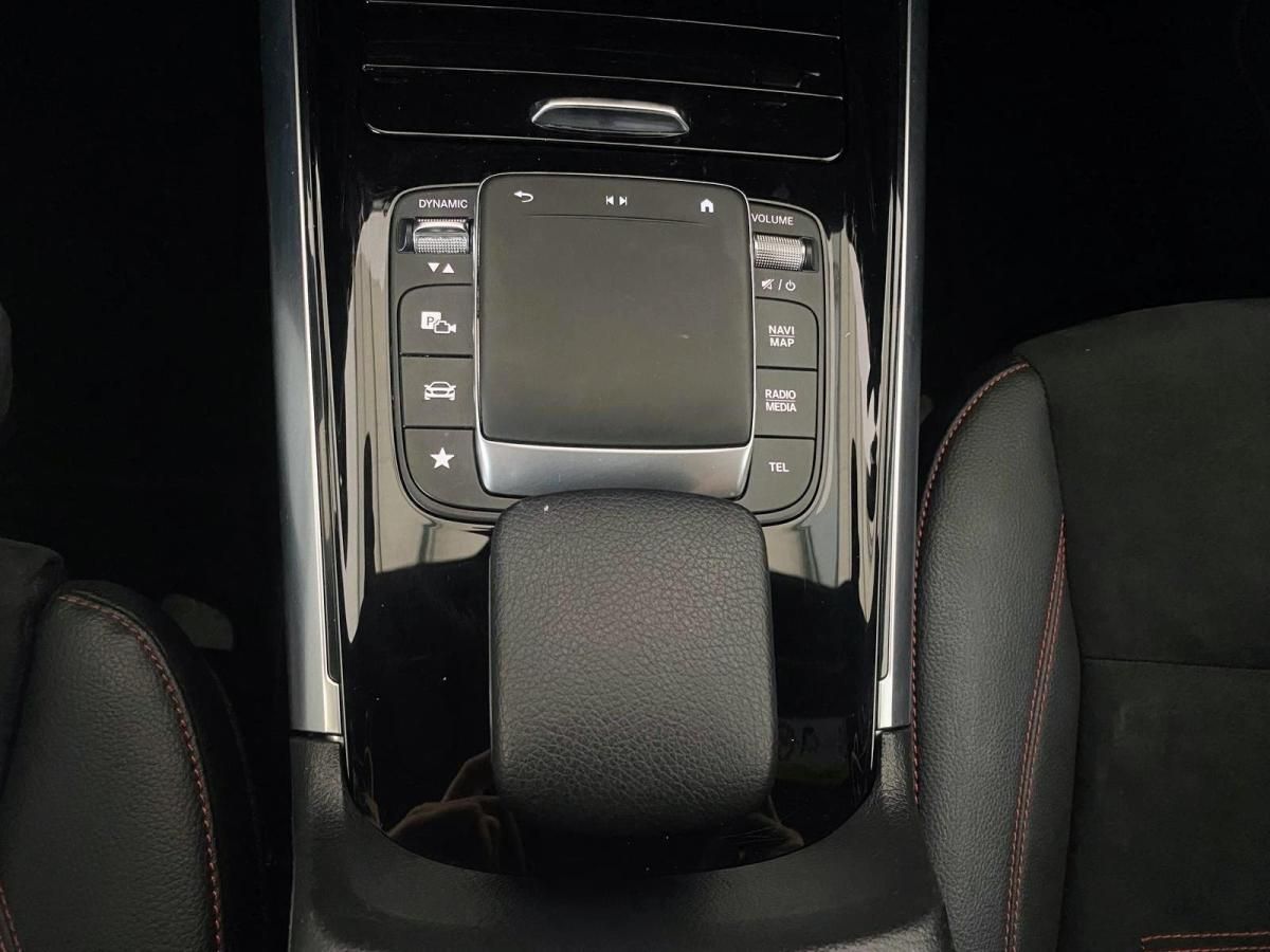 mercedes-benz-gla-2022-hibrido-a-gasolina-1332cc