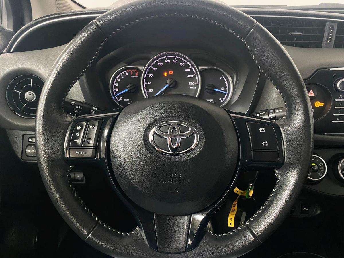 toyota-yaris-2020-gasolina-998cc