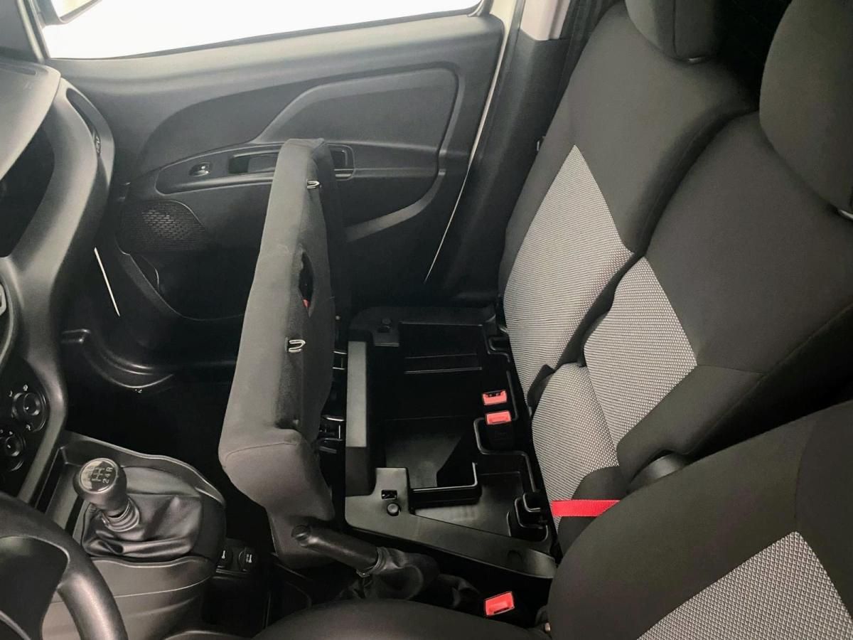 fiat-doblo-2021-diesel-1248cc