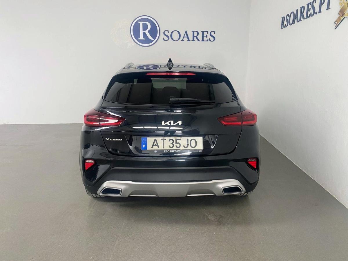 kia-xceed-2022-hibrido-a-gasolina-1580cc