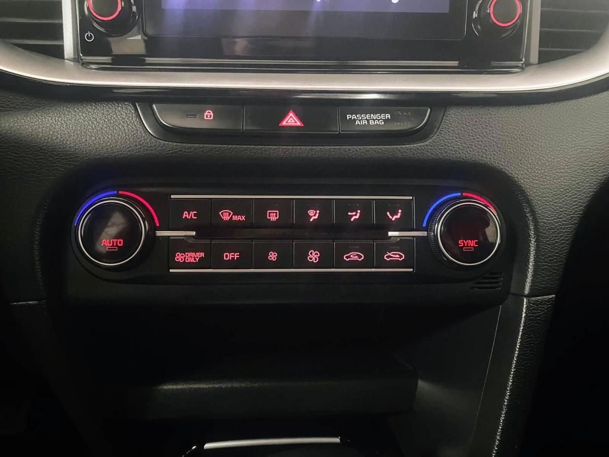 kia-xceed-2022-hibrido-a-gasolina-1580cc