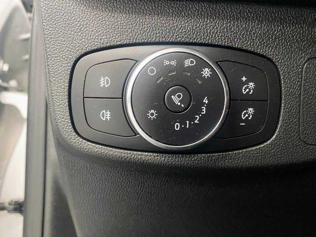 ford-focus-2023-gasolina-998cc