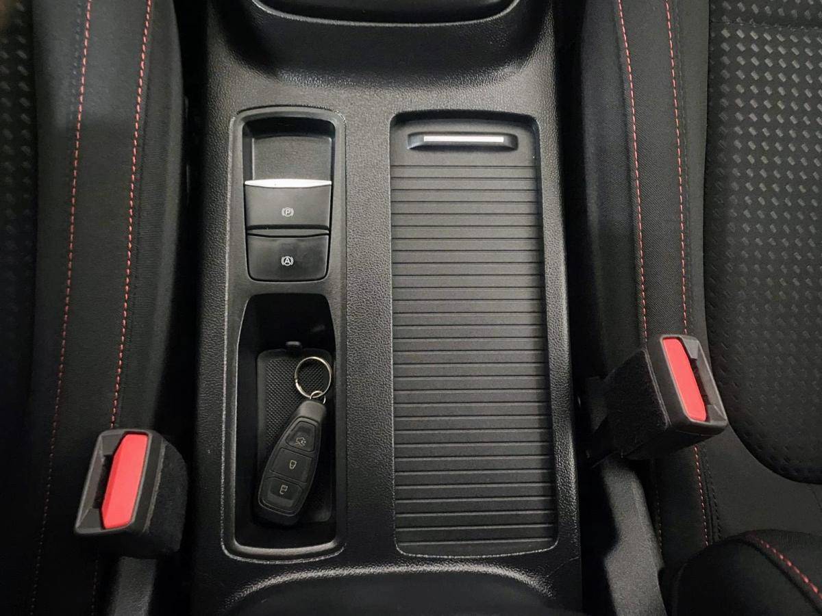 ford-focus-2023-gasolina-998cc