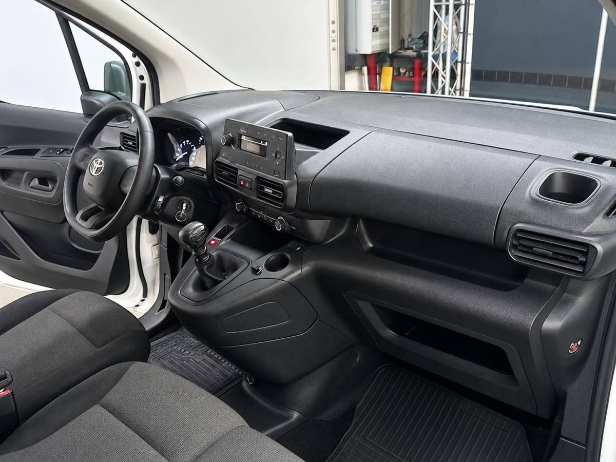 toyota-proace-city-2022-diesel-1499cc