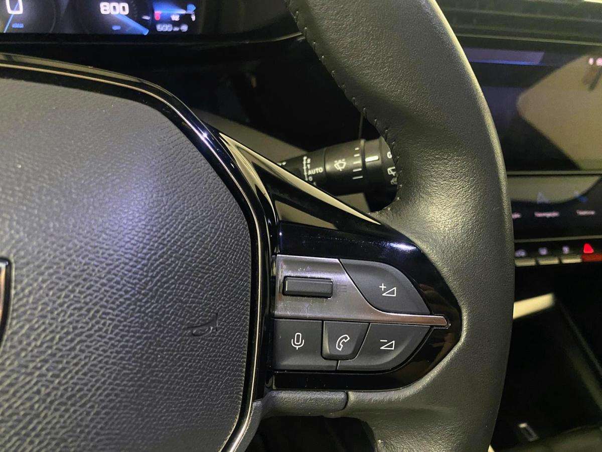 peugeot-308-sw-2022-diesel-1499cc