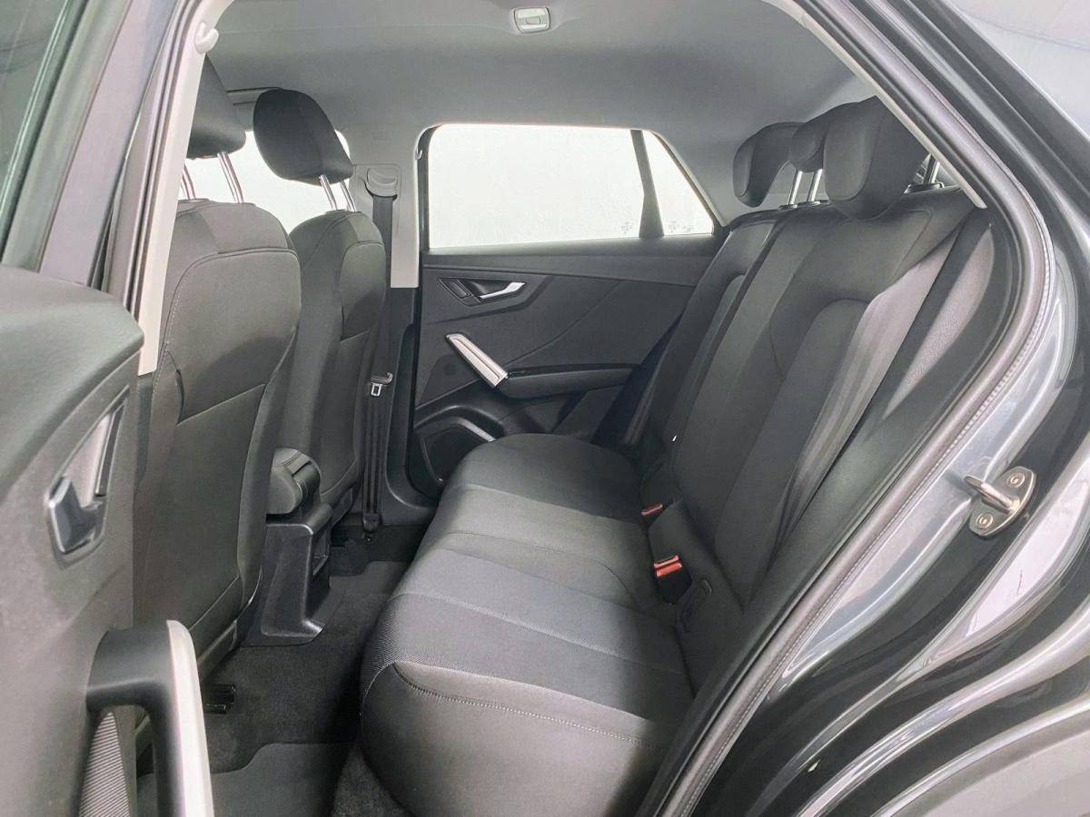 audi-q2-2023-gasolina-999cc