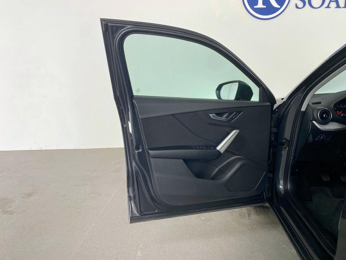 audi-q2-2023-gasolina-999cc