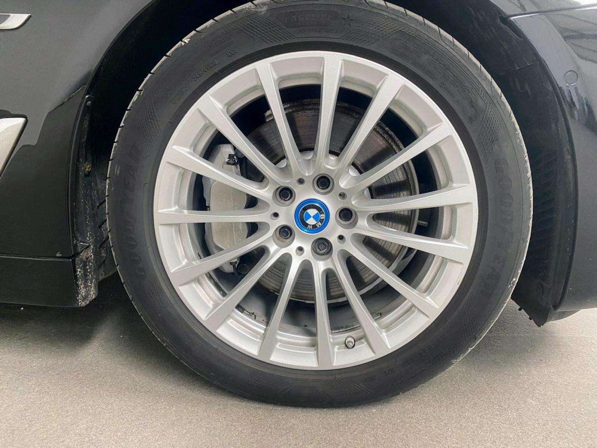 bmw-serie-5-2021-hibrido-a-gasolina-1998cc