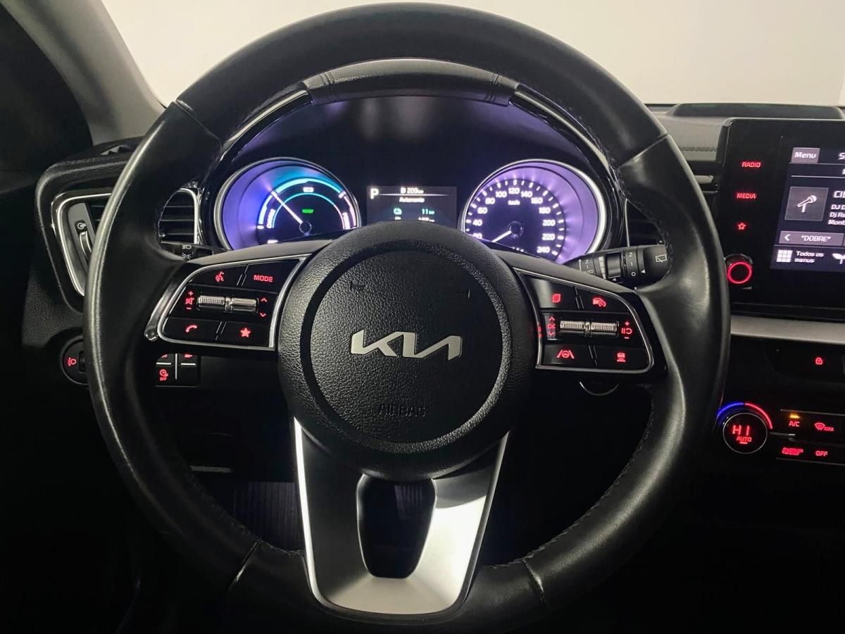 kia-xceed-2023-hibrido-a-gasolina-1580cc