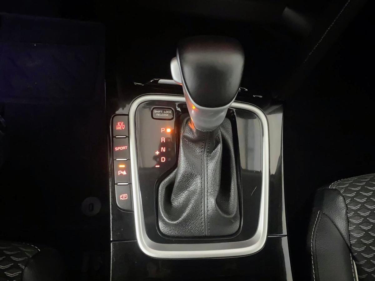 kia-xceed-2023-hibrido-a-gasolina-1580cc