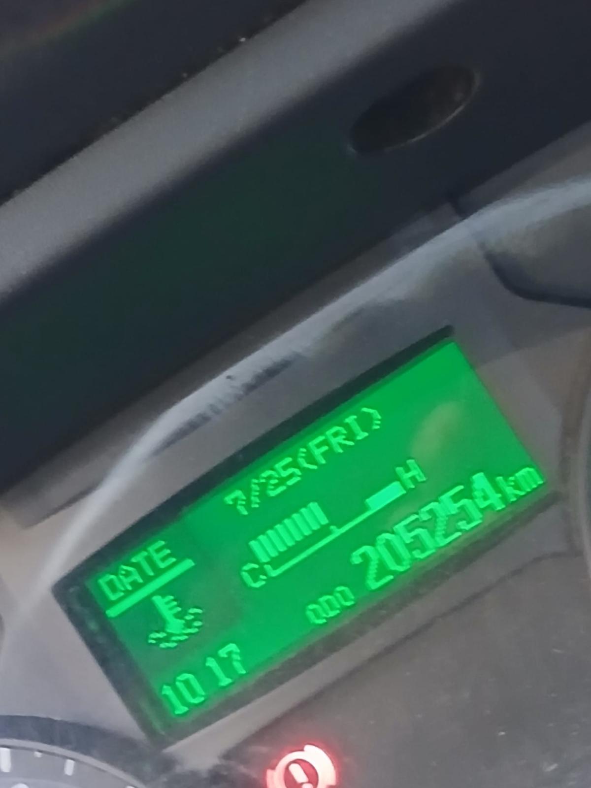 mitsubishi-canter-2015-diesel-2998cc