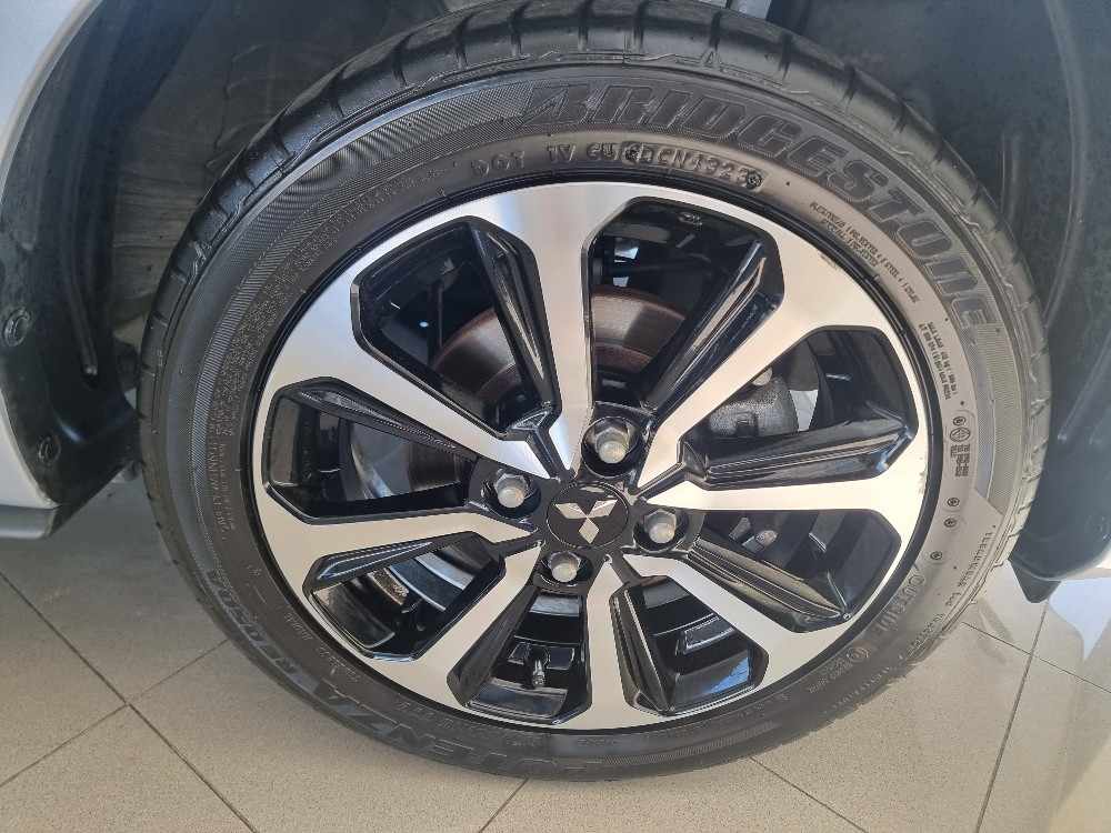 mitsubishi-space-star-2023-gasolina-1193cc