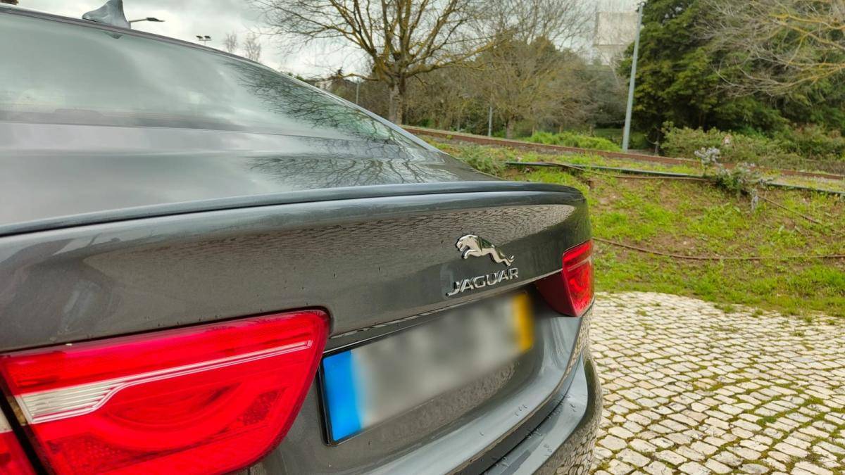 jaguar-xe-2016-diesel-1999cc