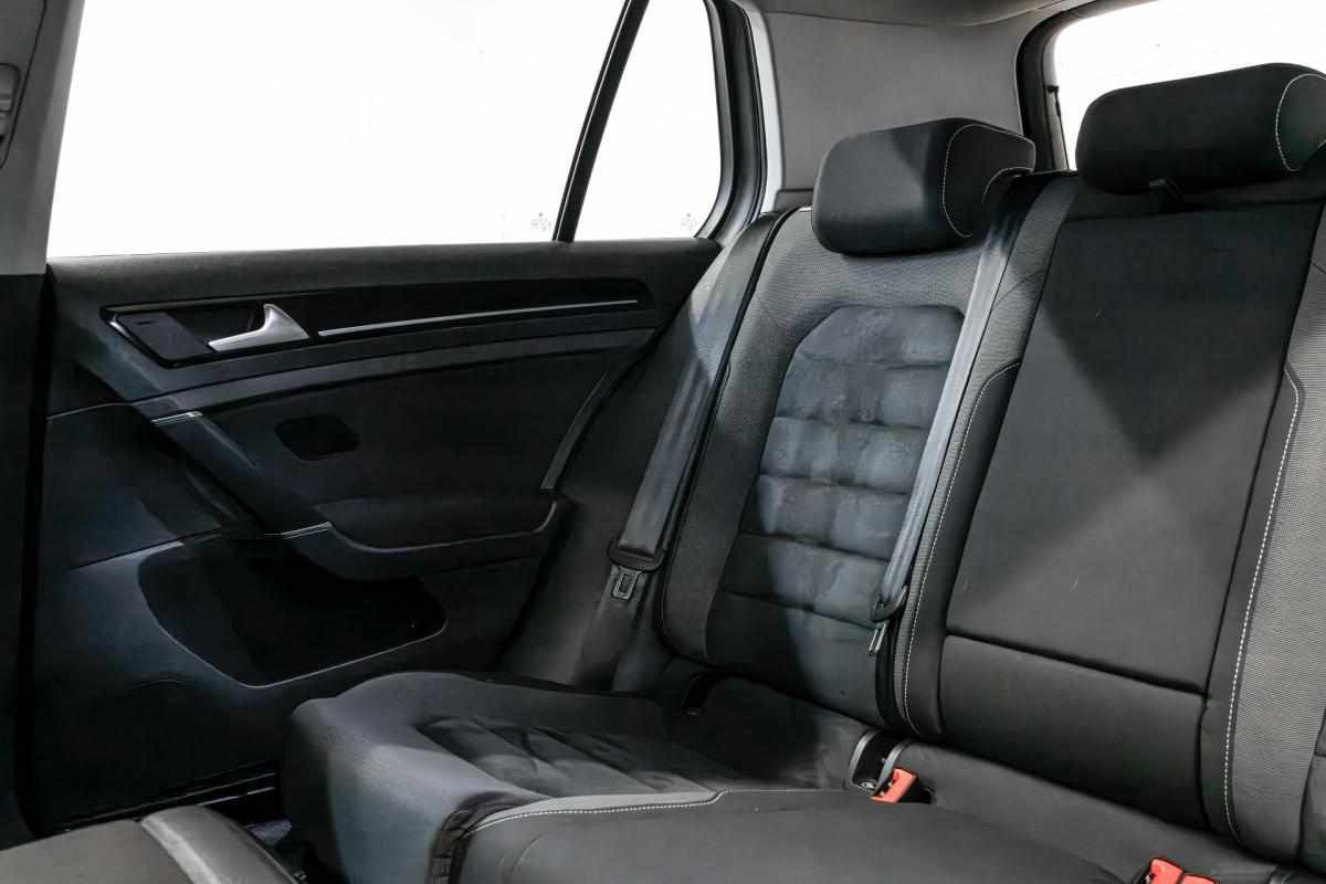 volkswagen-golf-2-0-tdi-bluemotion-2013-diesel-1968cc