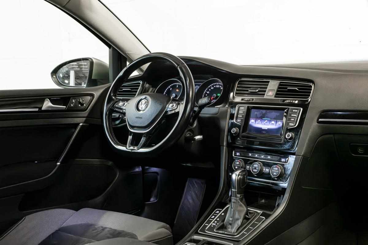 volkswagen-golf-2-0-tdi-bluemotion-2013-diesel-1968cc