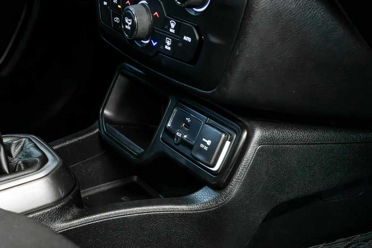jeep-renegade-1-6-2018-diesel-1598cc