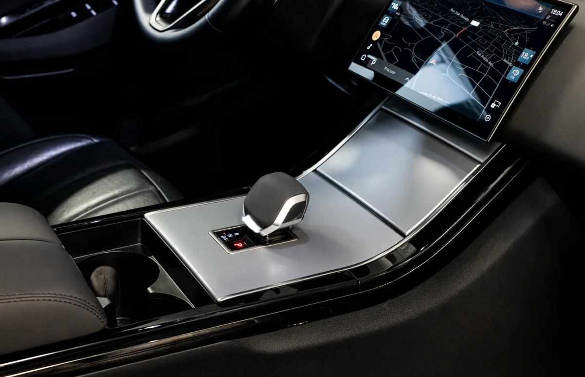 land-rover-range-rover-evoque-1-5-p160-mild-hybrid-2024-gasolina-1498cc