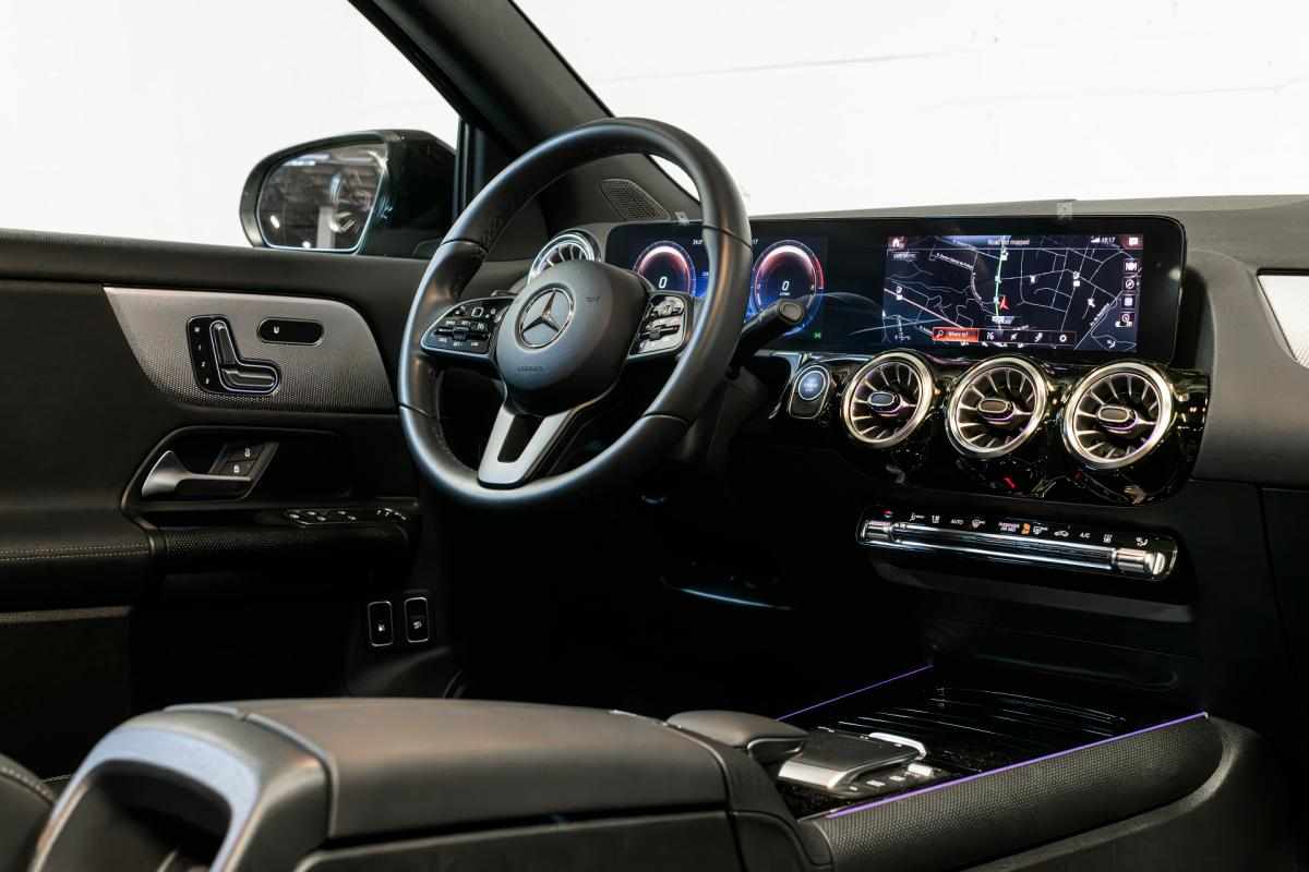 mercedes-benz-gla-250-e-2023-gasolina-1332cc