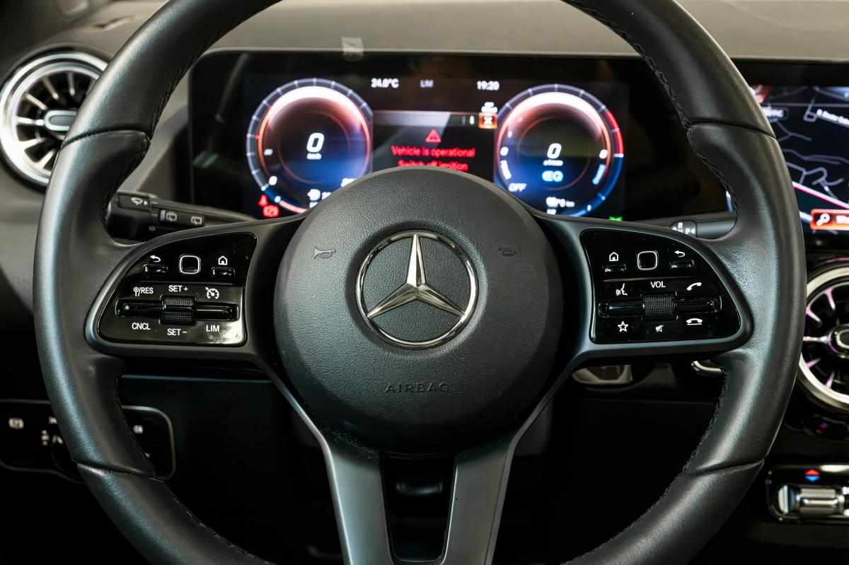 mercedes-benz-gla-250-e-2023-gasolina-1332cc