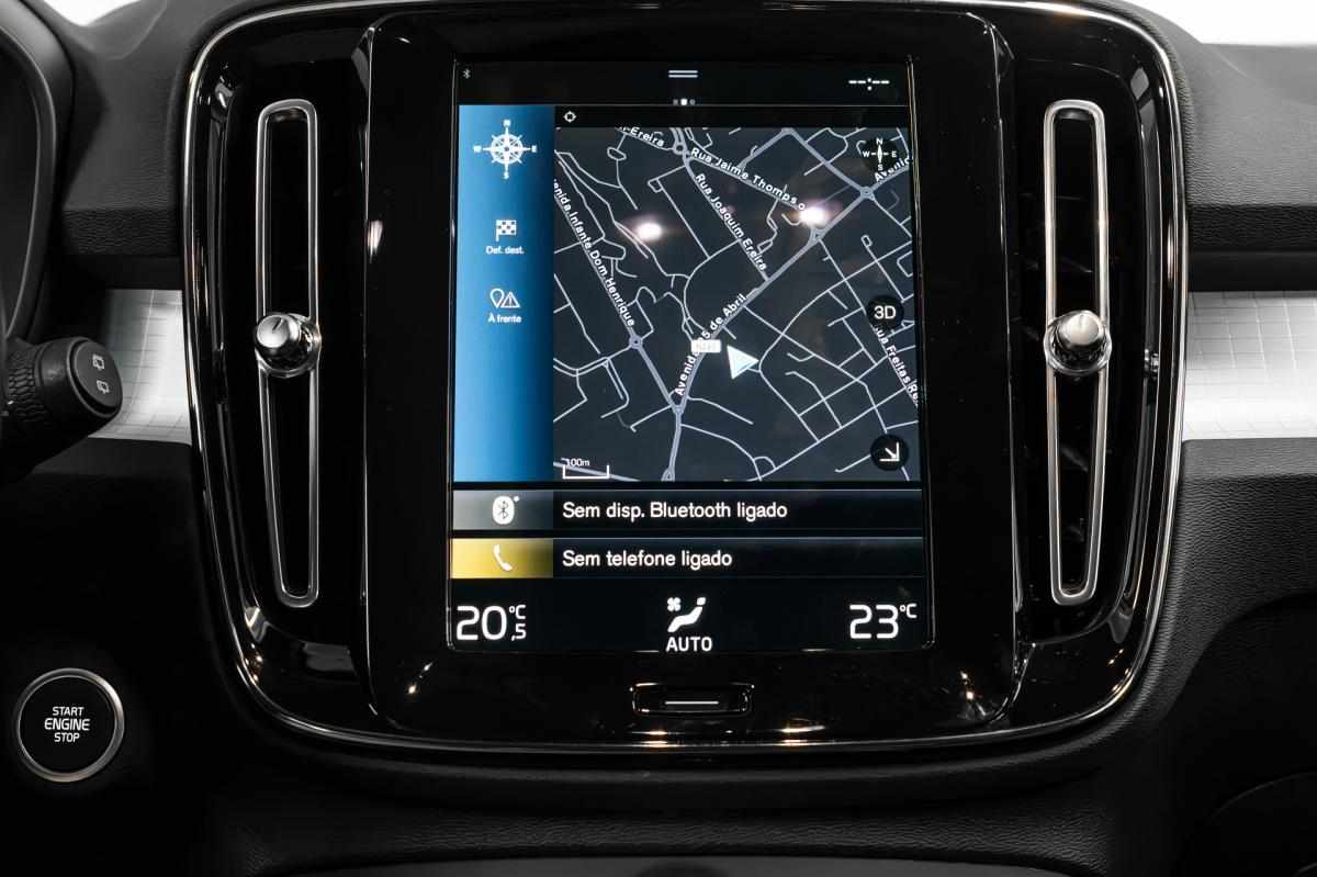 volvo-xc40-recharge-t4-phev-2022-hibrido-plug-in-1477cc