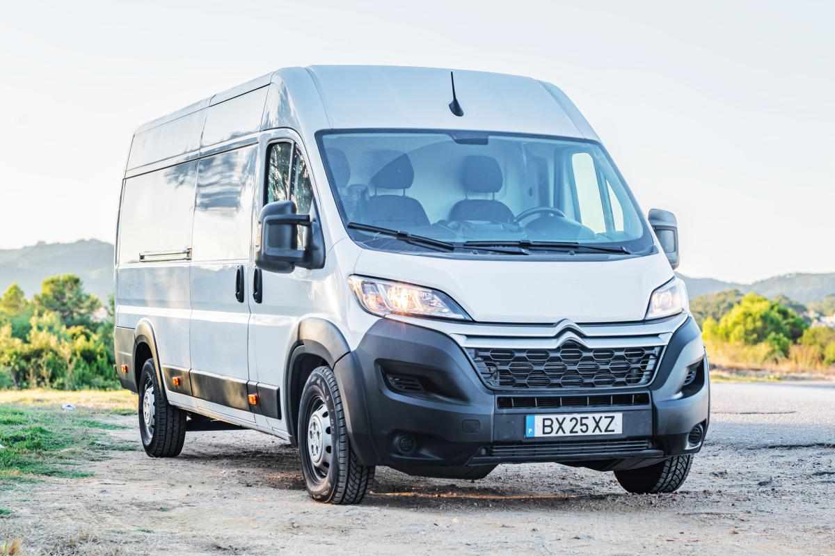 citroen-jumper-2-2-bluehdi-2024-diesel-2179cc