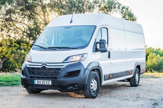 citroen-jumper-2-2-bluehdi-2024-diesel-2179cc