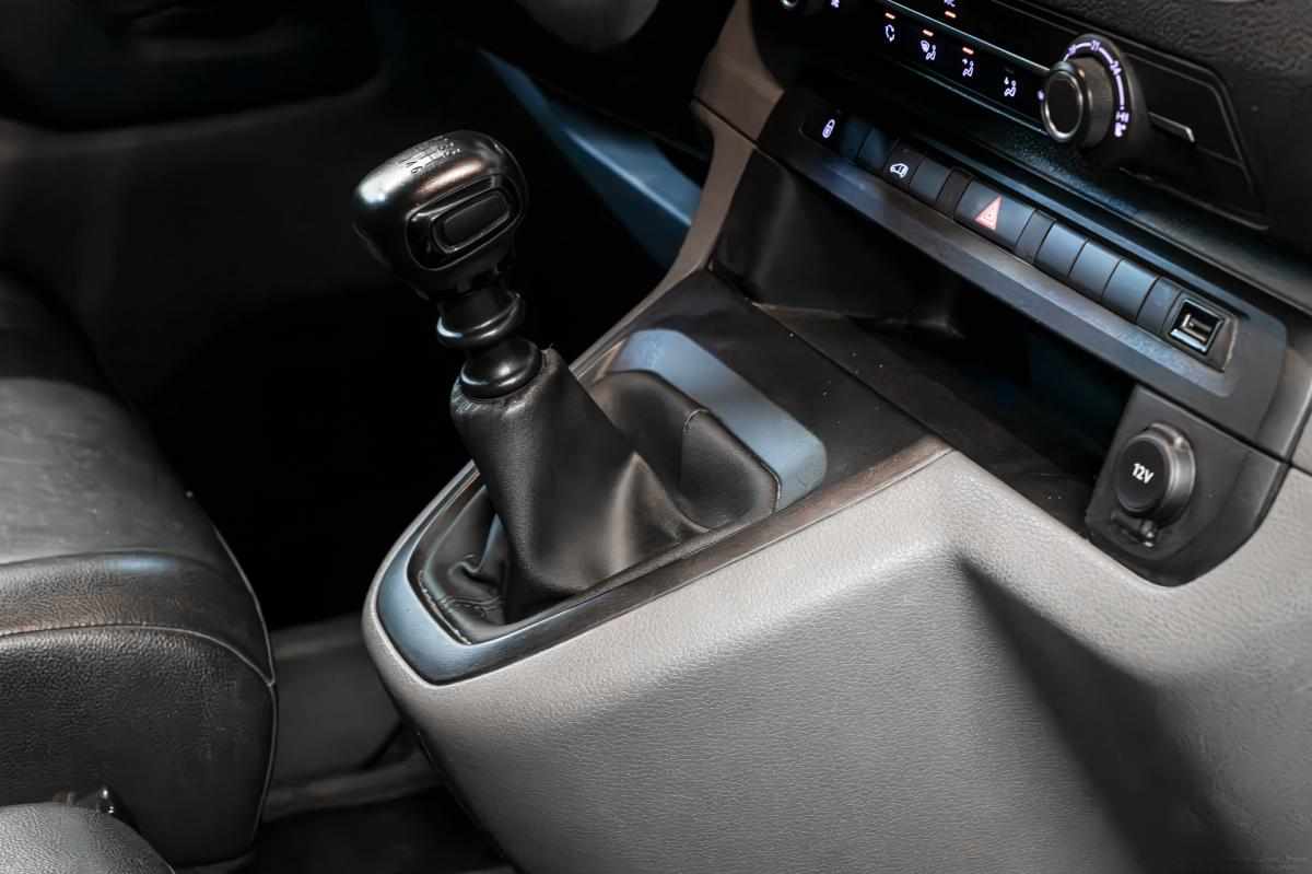 peugeot-expert-1-5-bluehdi-2021-diesel-1499cc