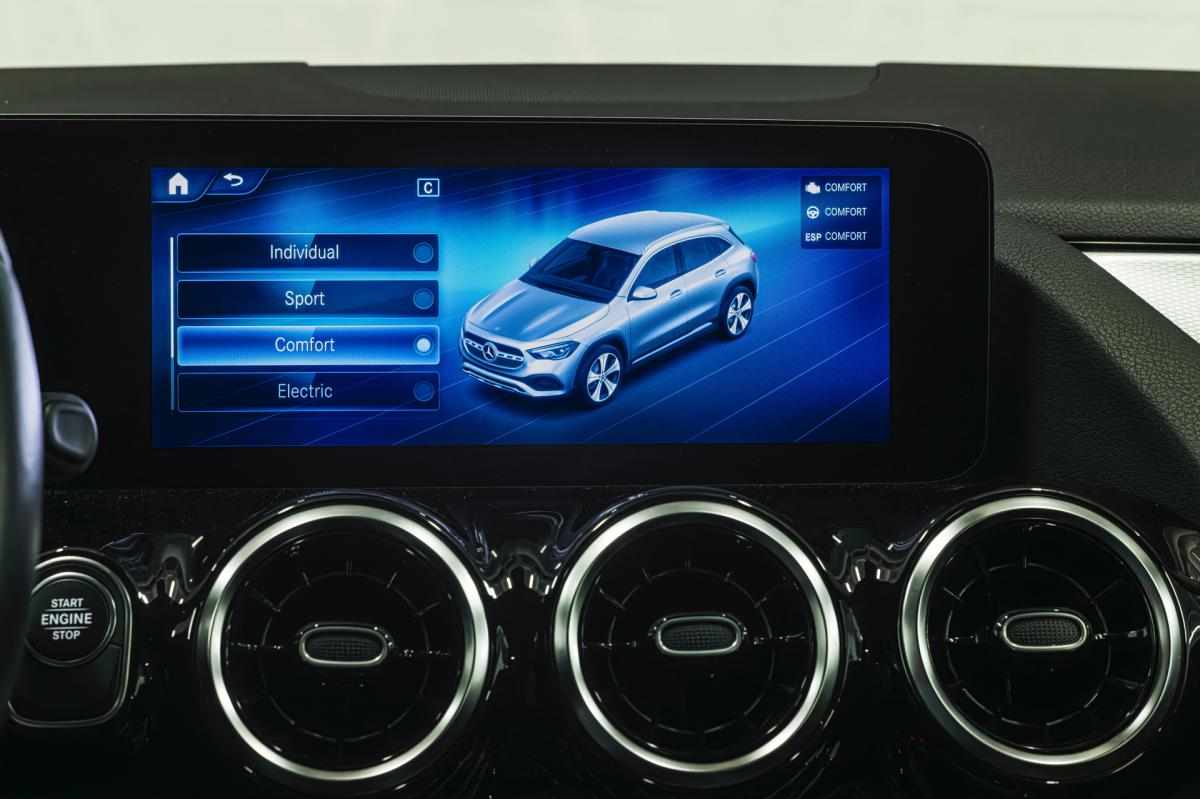 mercedes-benz-gla-250-e-2021-gasolina-1332cc