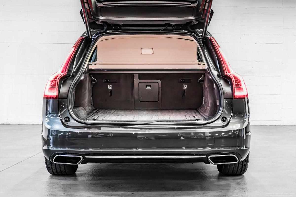 volvo-v90-t8-twin-engine-awd-2-0-2020-hibrido-plug-in-1969cc