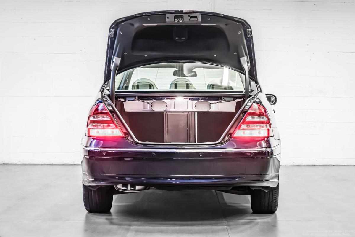 mercedes-benz-classe-c-c-200-cdi-2005-diesel-2148cc