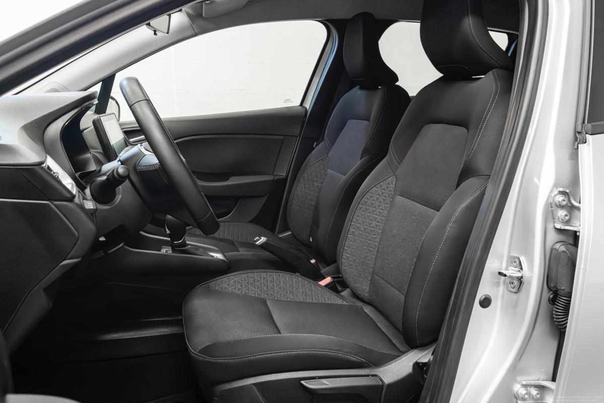 renault-clio-e-tech-hibrid-2021-gasolina-1598cc