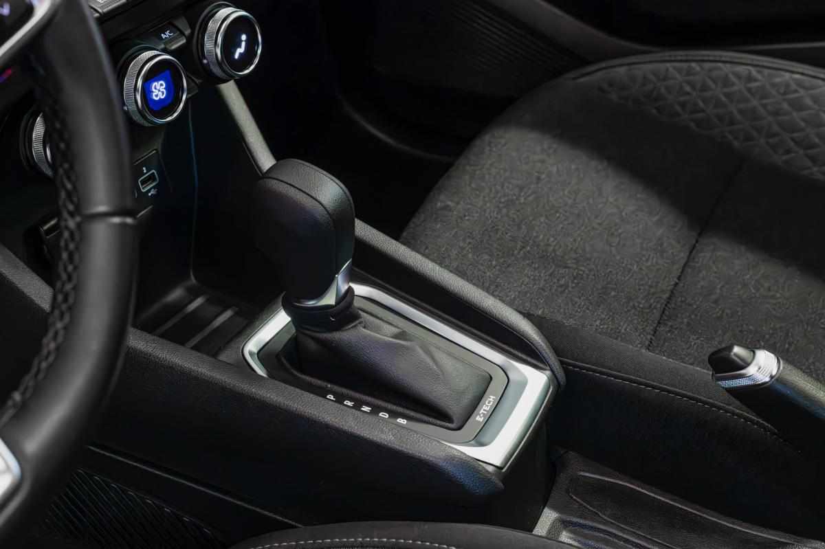 renault-clio-e-tech-hibrid-2021-gasolina-1598cc