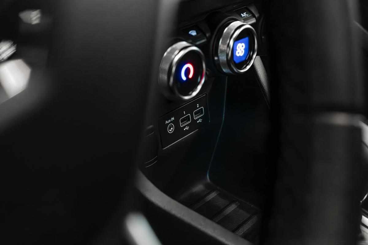 renault-clio-e-tech-hibrid-2021-gasolina-1598cc