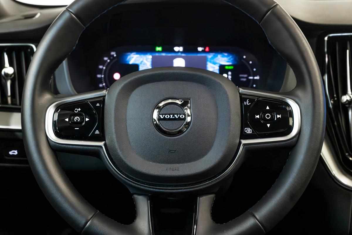 volvo-xc60-polestar-t6-2-0-awd-2024-gasolina-1969cc