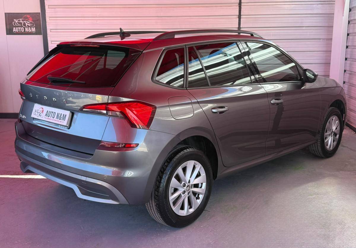 skoda-kamiq-2024-gasolina-999cc