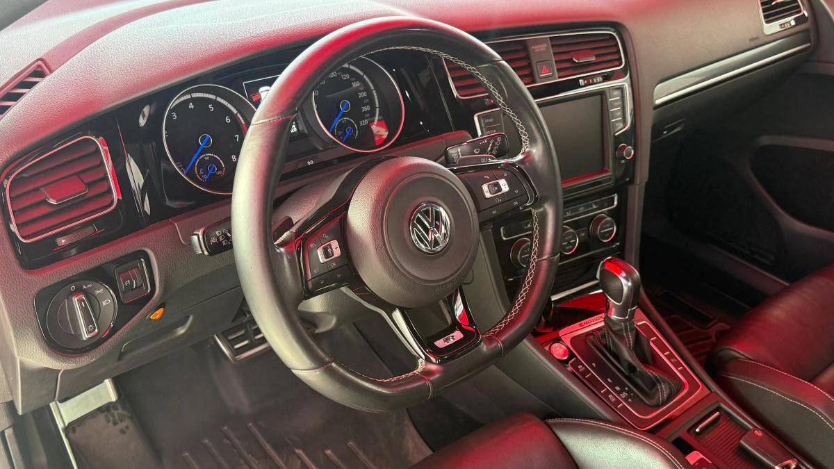 volkswagen-golf-2016-gasolina-1984cc