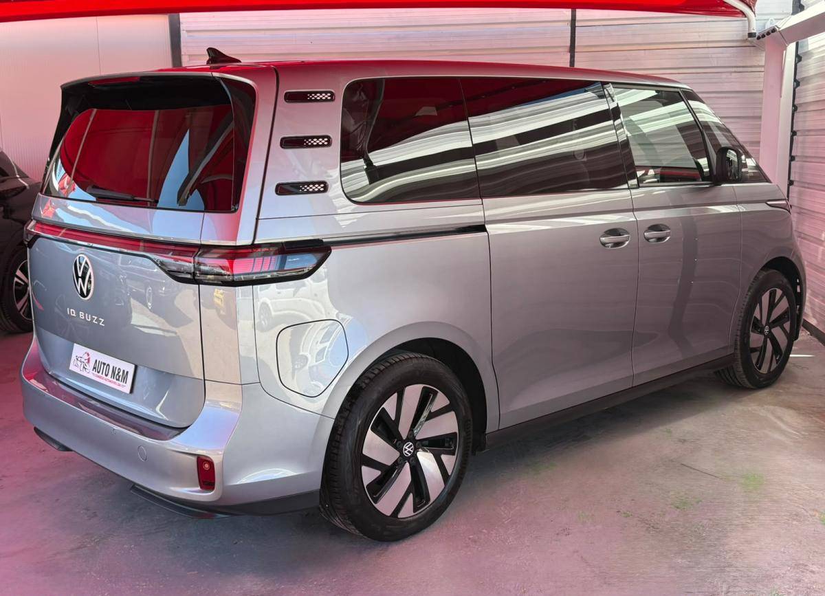 volkswagen-id-buzz-2024-eletrico-400cc