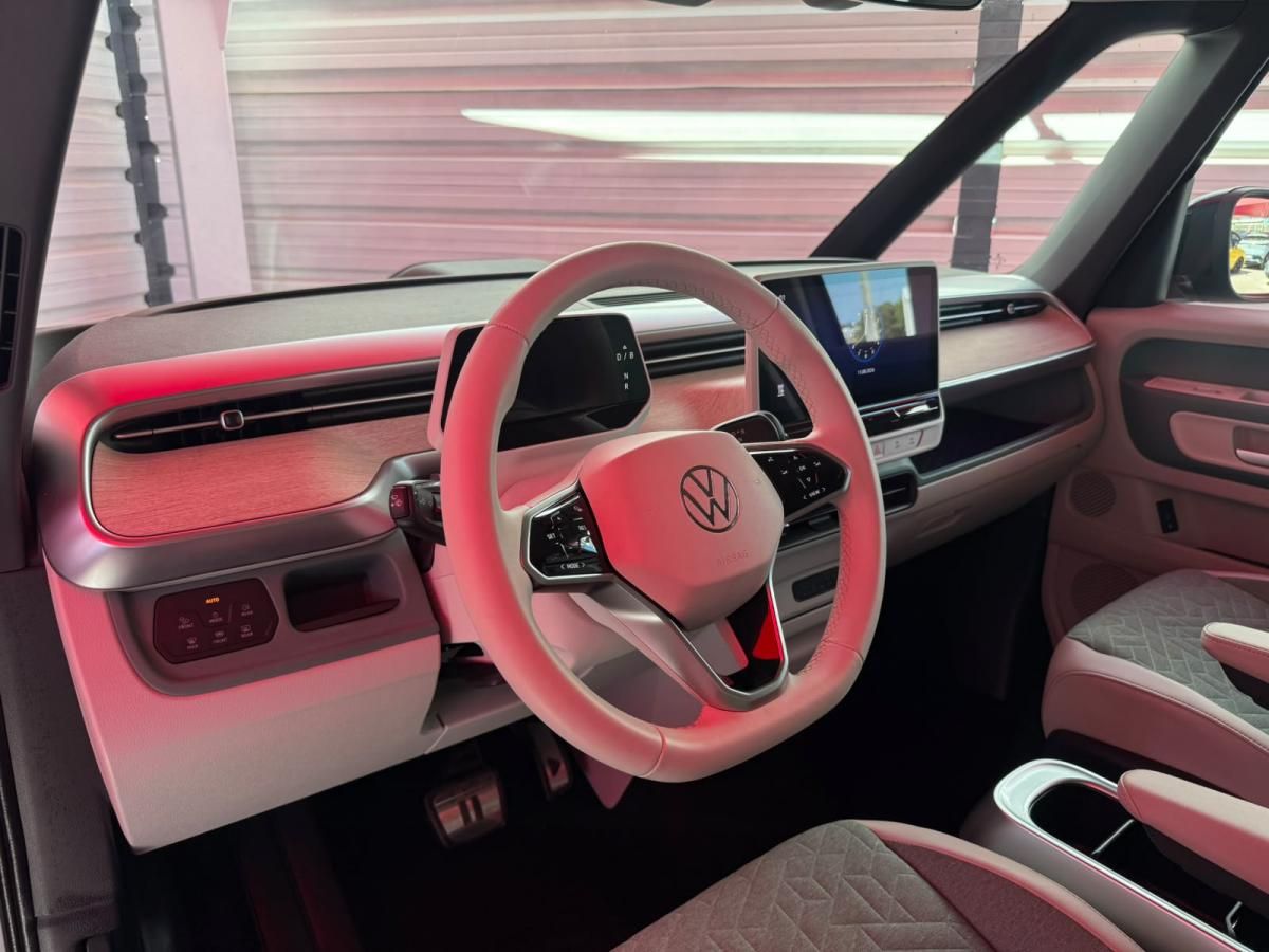 volkswagen-id-buzz-2024-eletrico-400cc