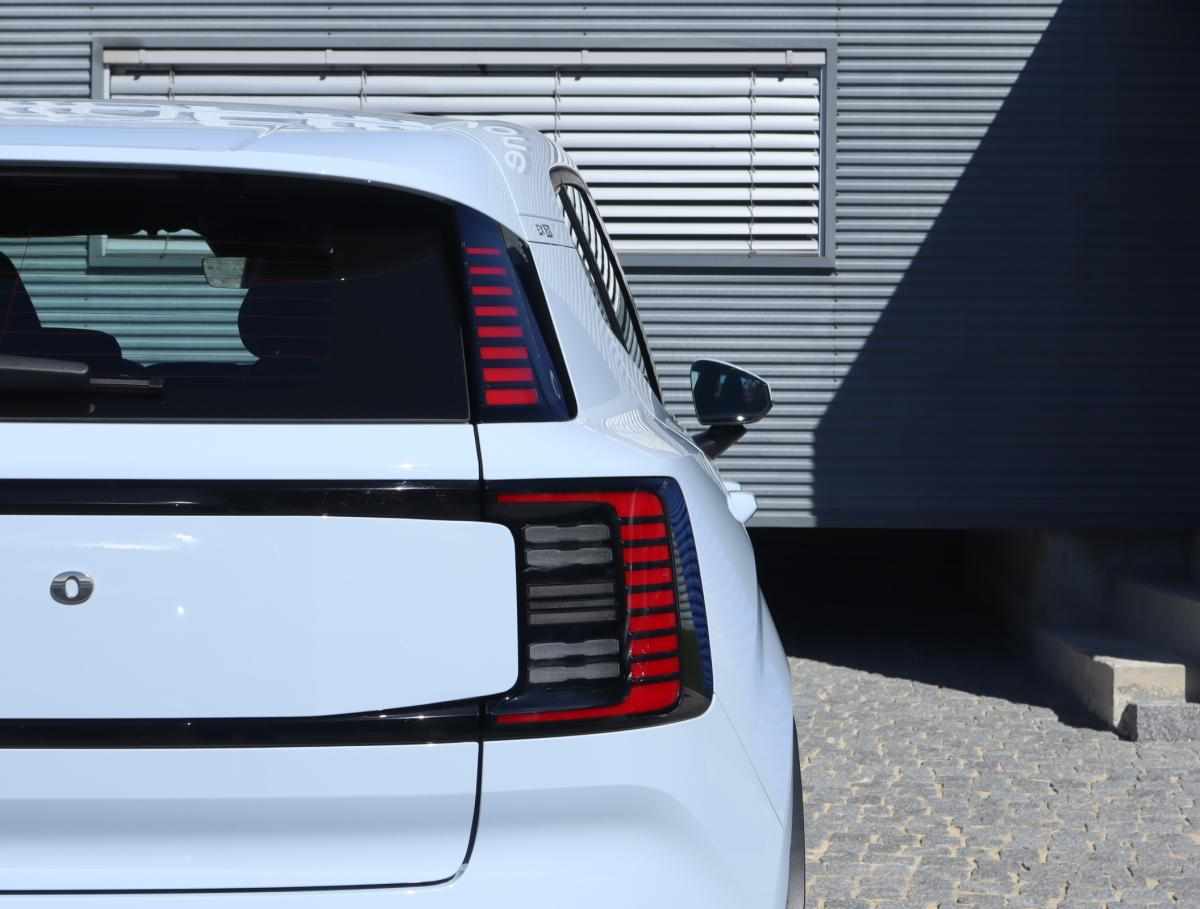 volvo-ex30-69-kwh-2024-eletrico