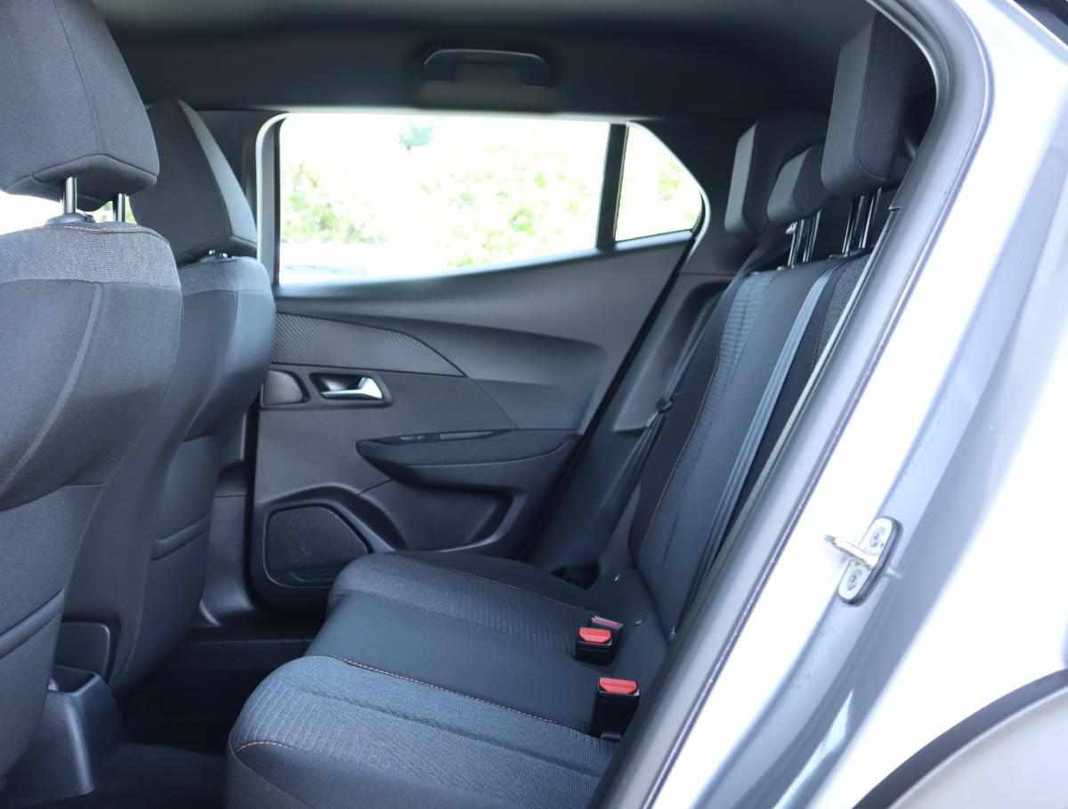 peugeot-2008-1-2-puretech-2025-gasolina-1199cc