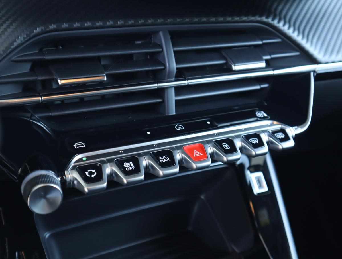 peugeot-2008-1-2-puretech-2025-gasolina-1199cc