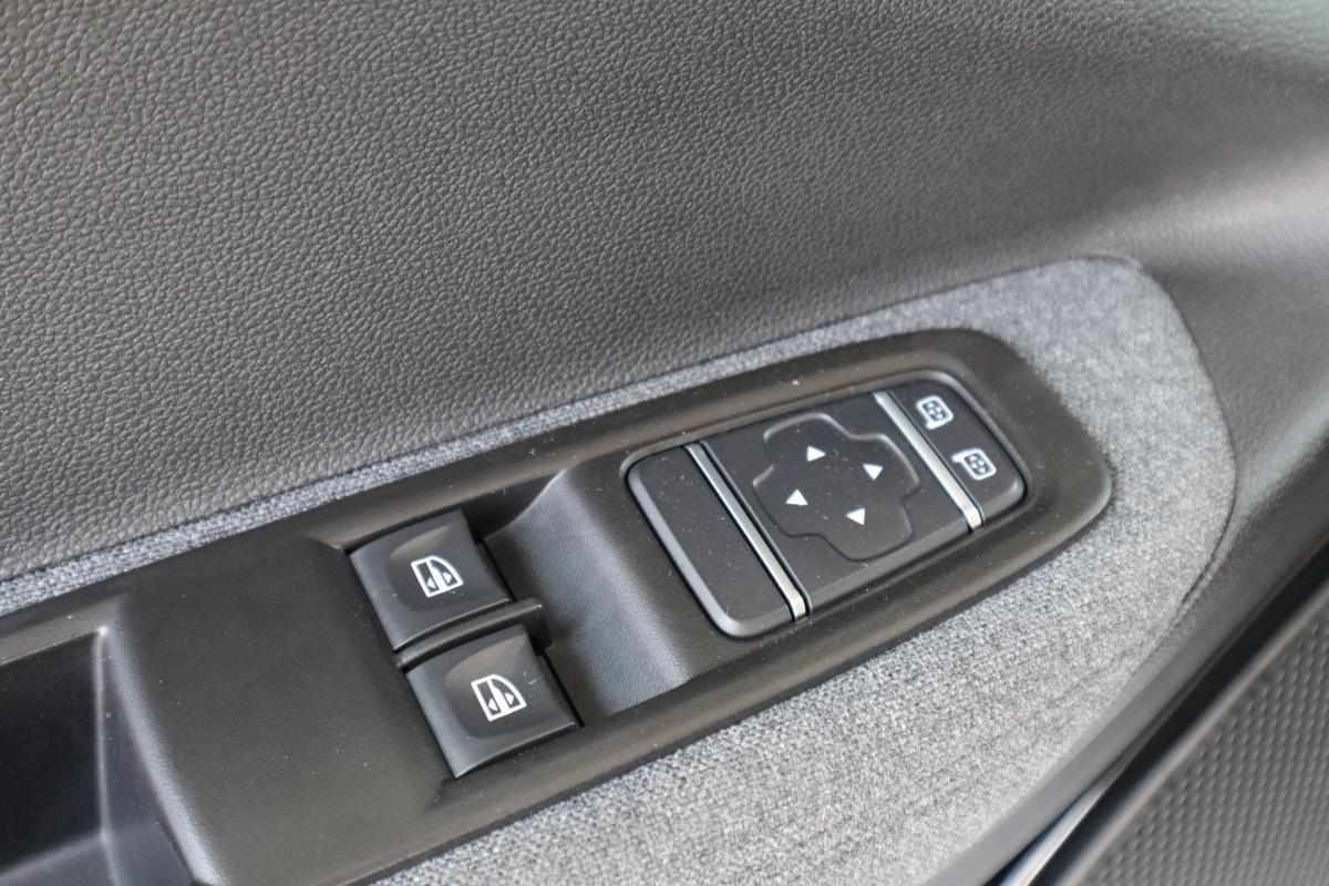 renault-zoe-r110-52-kwh-2021-eletrico