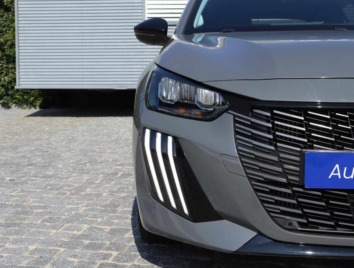 peugeot-208-1-2-puretech-2024-gasolina-1199cc