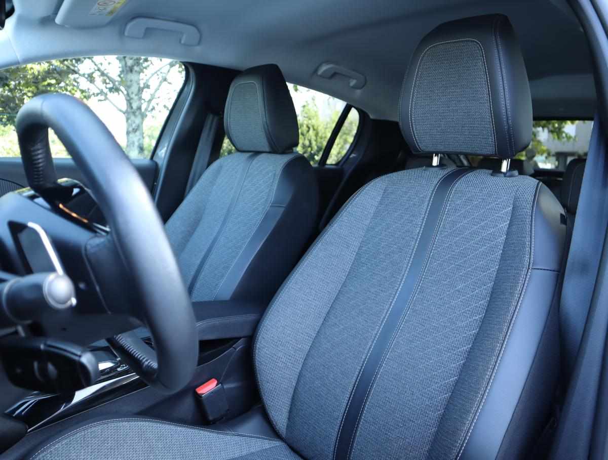 peugeot-208-1-2-puretech-2024-gasolina-1199cc